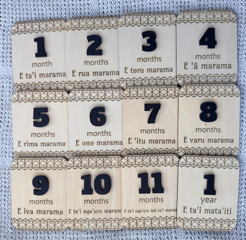 Cook Islands Monthly Milestone Discs + Birth Announcement