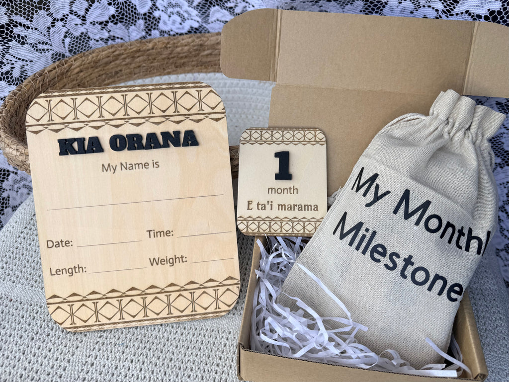 Cook Islands Monthly Milestone Discs + Birth Announcement